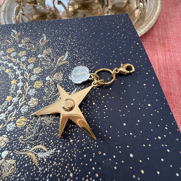 Chanel 2025 Christmas Gold Comet and Camellia Charm - Picture 7 of 7